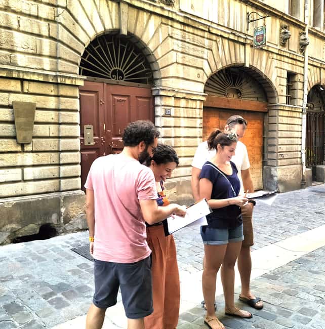 Lyon: escape game in the Vieux Lyon - What happens during the 2 hours: 15 stages and the mystery sentence