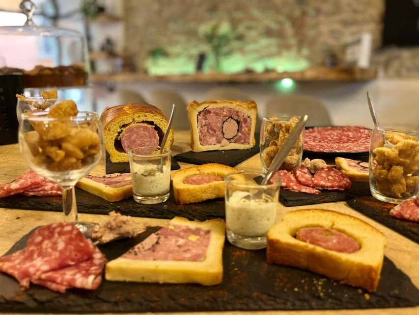 Lyon: Food Walking Tour with a Local Guide - Key things that make this Lyon food tour worth your time
