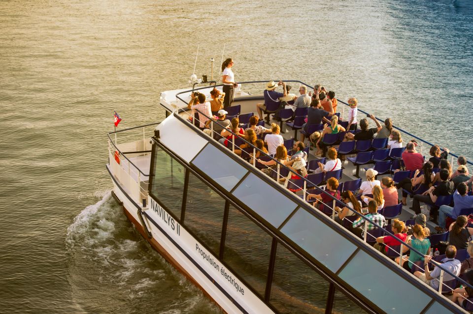 Lyon: Guided Sightseeing Cruise - Vieux Lyon from the Water: Renaissance Facades and Medieval Power