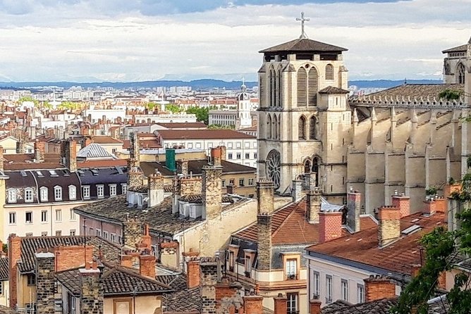 Lyon Highlights & Secrets Walking Guided Tour (small group) including Funicular - Where the tour starts at Bartholdi Fountain (and why it matters)