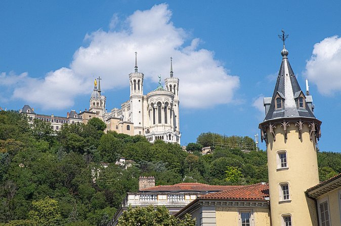 Lyon Hop-On Hop-Off Tour with Audio Commentary - Stop-by-Stop: What to Do at Each Lyon Stop