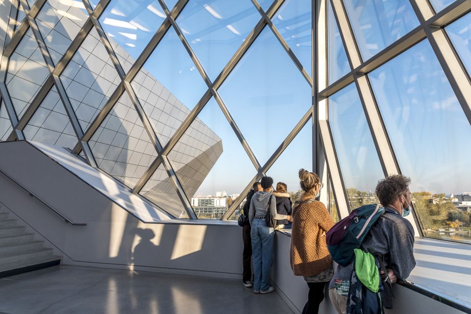 Lyon: Musée des Confluences Entrance Ticket - Plan Your One-Day Visit: Timing, Lockers, and Heat-Proof Comfort