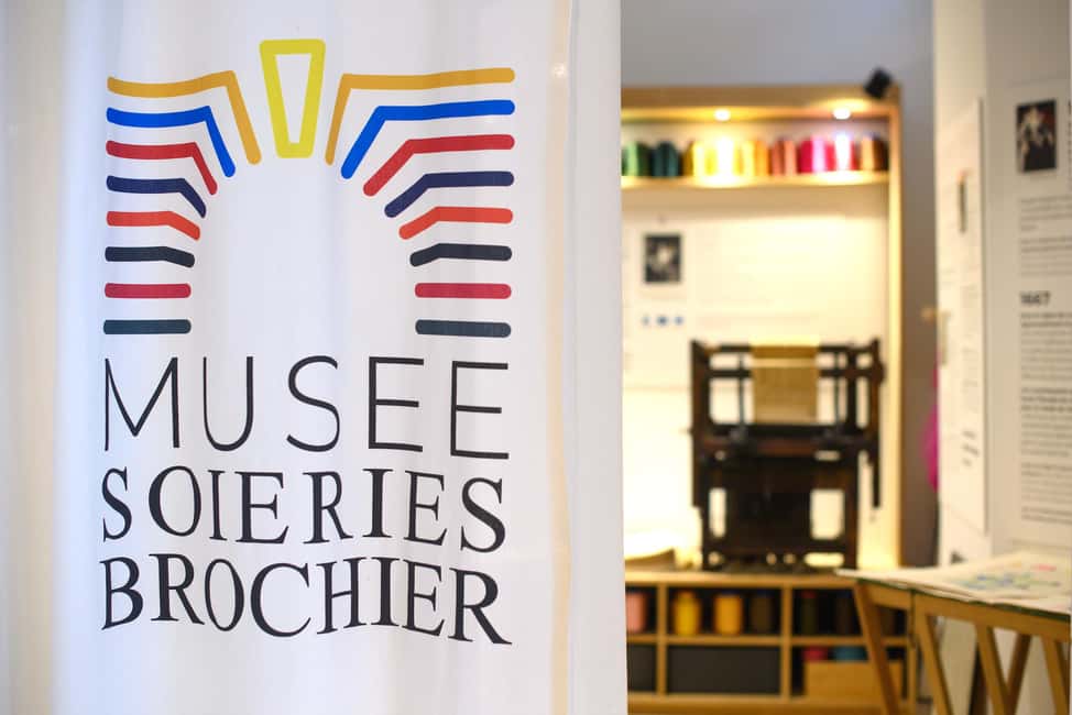 Lyon: Musée Soieries Brochier guided tour - Key highlights to look for