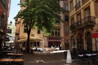 Lyon Old District : Private Walking Tour - Starting at Saint-Jean Cathedral