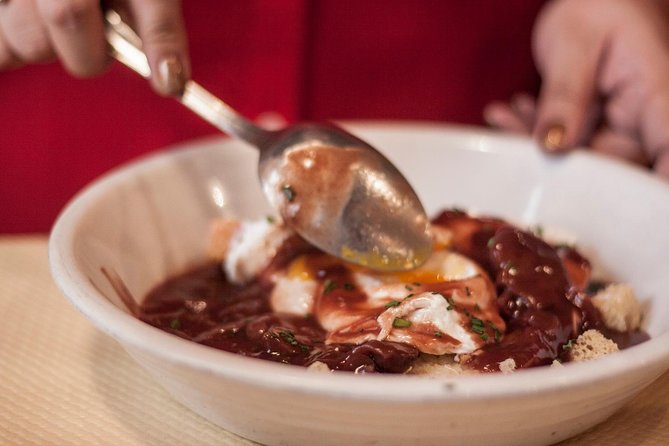 Lyon Old Town Food Tour with 6 French Delicacies & Fine Wine - Key things I’d bookmark before you go