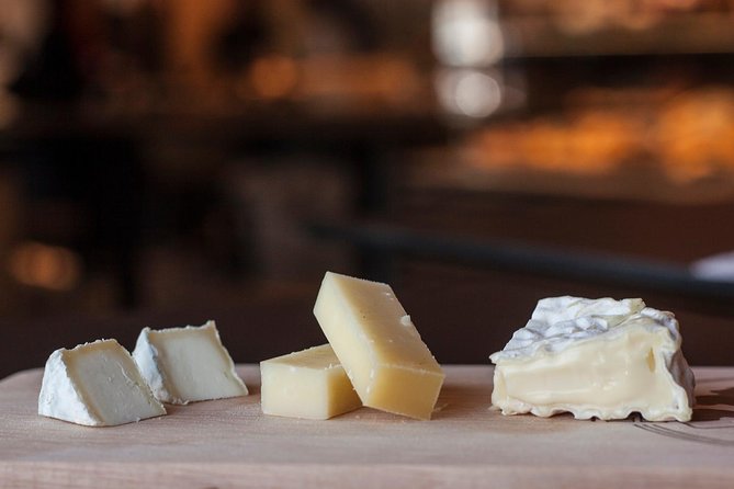 Lyon Old Town Private Food Tour with 6 French Delicacies & Wines - Key Highlights
