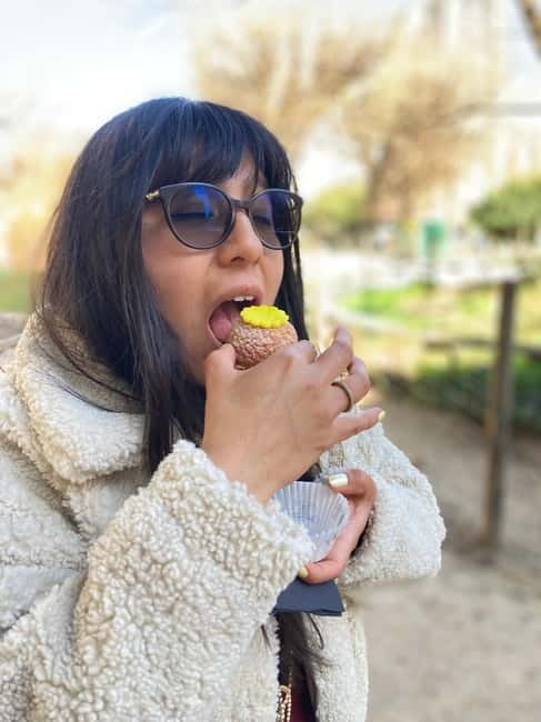 Lyon: Pastries and Chocolate Walking Food Tour w/6+ Tastings - Should You Book This Lyon Pastries and Chocolate Tour?