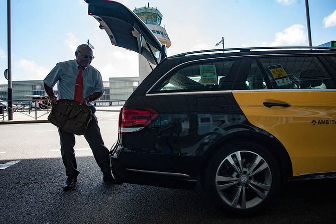 Lyon Private Transfer from Lyon Airport (LYS) to City centre - Who gets the best value from this transfer