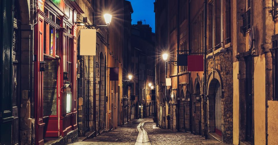 Lyon Sunset Food Tour: Full Meal of Lyon’s Best Bites - Price and value check for $99: what you’re really paying for