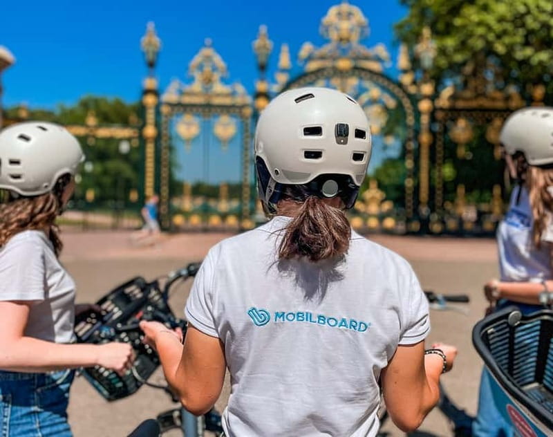 Lyon: Tête d'Or park on an electric bike Tour - Why an Electric Bike Makes Lyon Click