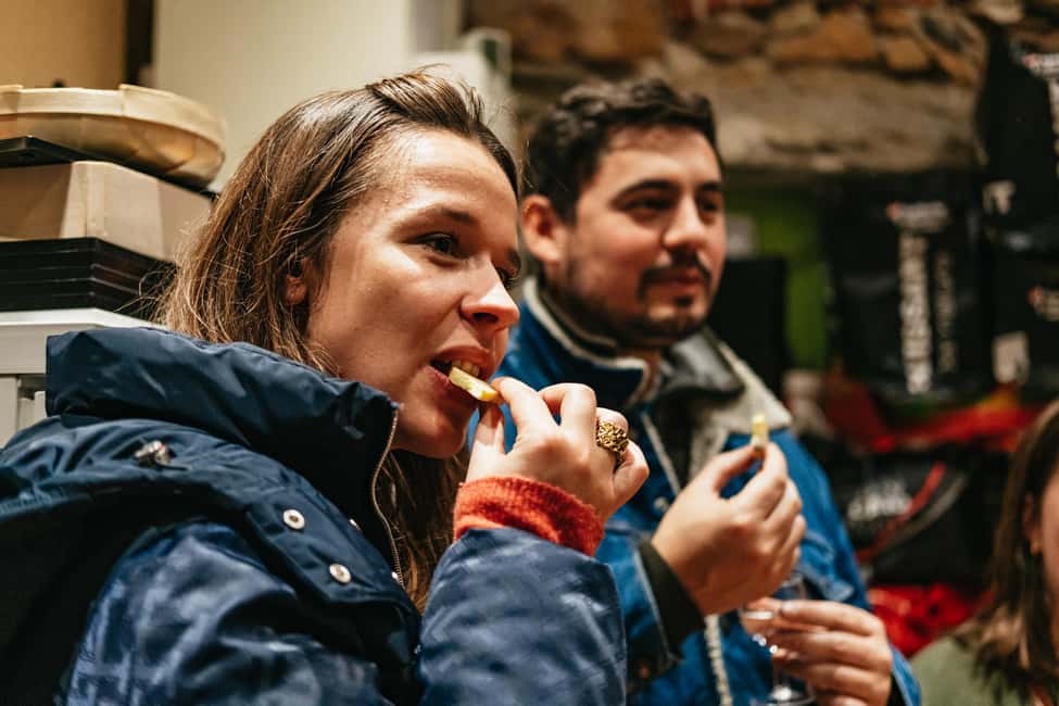 Lyon: Vieux Lyon Food Tasting Walking Tour - How to Get the Best Experience Out of the Day