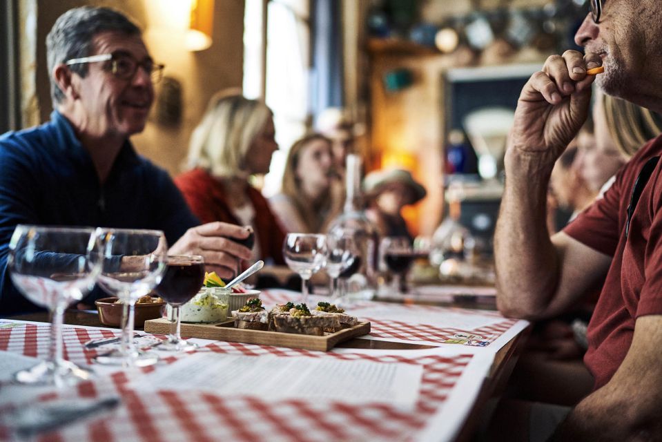 Lyon: Vieux Lyon Food Tasting Walking Tour - Meeting the People Behind the Food: Purveyors With a Point of View