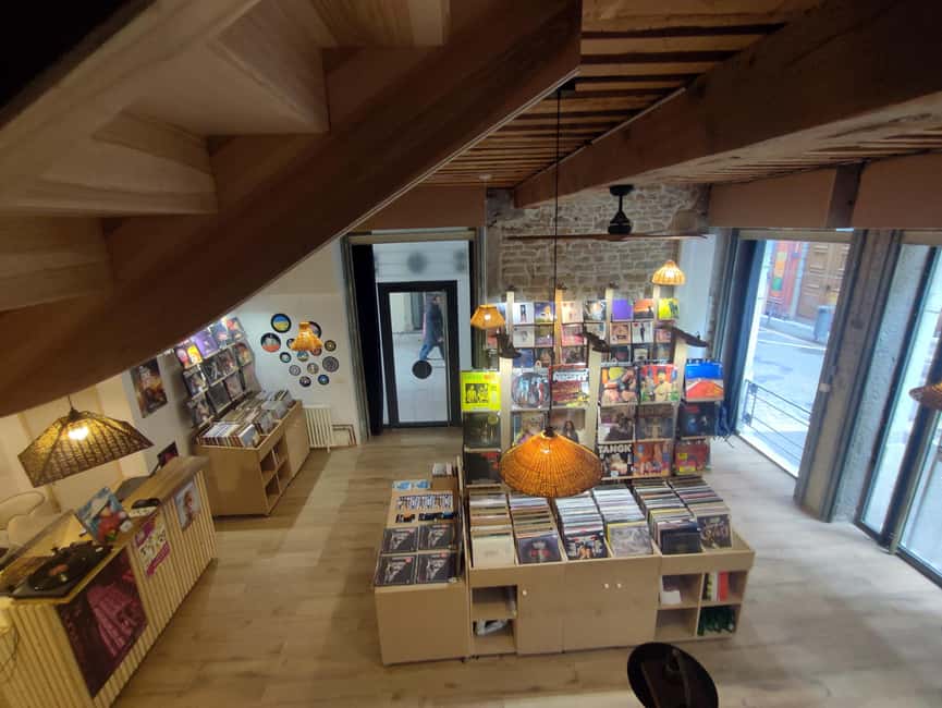 Lyon: Wine Tasting & Vinyl Record Experience - Who will enjoy this most