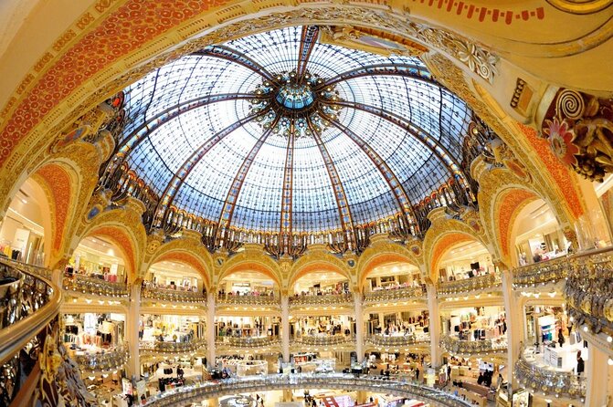 Macaron Bakery Class at Galeries Lafayette Paris - Galeries Lafayette Haussmann: the mall-meets-kitchen setting