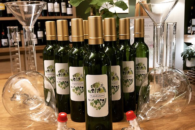 Make your own cuvée of Bordeaux wine - Tasting like a winemaker: guided, assisted, and blind rounds