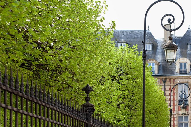 Marais semi private walking tour - Les Halles and the Fontaine des Innocents