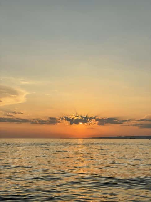 Marseille: Evening sailboat trip to the Calanques du Frioul with buffet and organic wine - The Frioul anchor stop: swim and snorkel from a wild-feeling cove