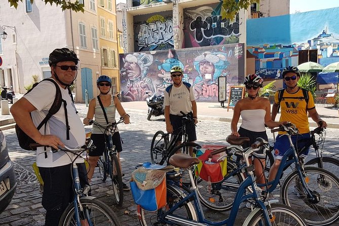 Marseille Grand E-Bike Tour : "le tour du Fada" - Le Panier upgrade: the old quarter lanes you don’t find by accident