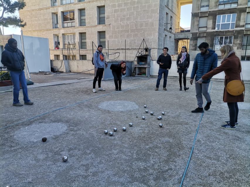 Marseille: Guided Pétanque Game with Local Aperitif - Group size, language, and timing