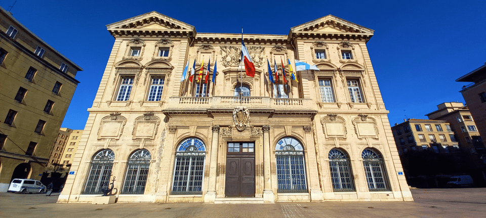 Marseille: Half-Day City Highlights Guided Walking Tour - Notre-Dame de la Garde: Panoramas Plus a Planned Break