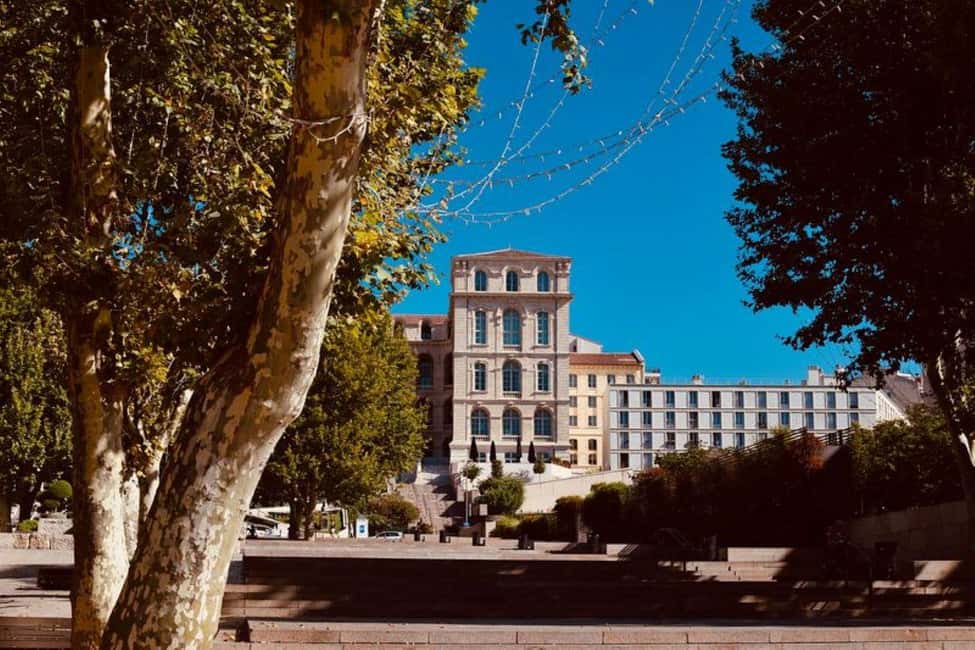 Marseille: Photoshoot Experience - Choosing the Right Kind of Portrait Session
