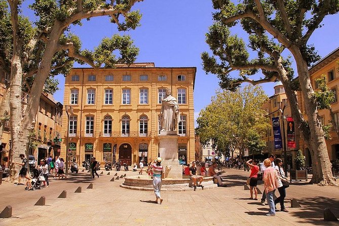 MARSEILLE Shore Excursion : Taste of Provence Aix and Cassis - One Hour in Cassis