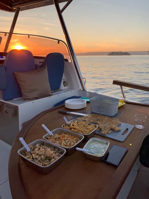 Marseille: Sunset Boat Cruise with Buffet and Organic Wine - Getting Onboard at the Old Port: Finding Eco-Calanques Without Stress