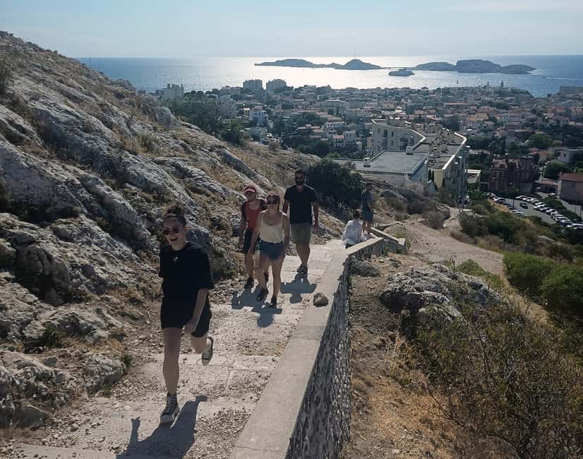 Marseille: Urban Hiking Tour with a Local Guide - Boulevard André Aune back toward the Old Port: closing the loop