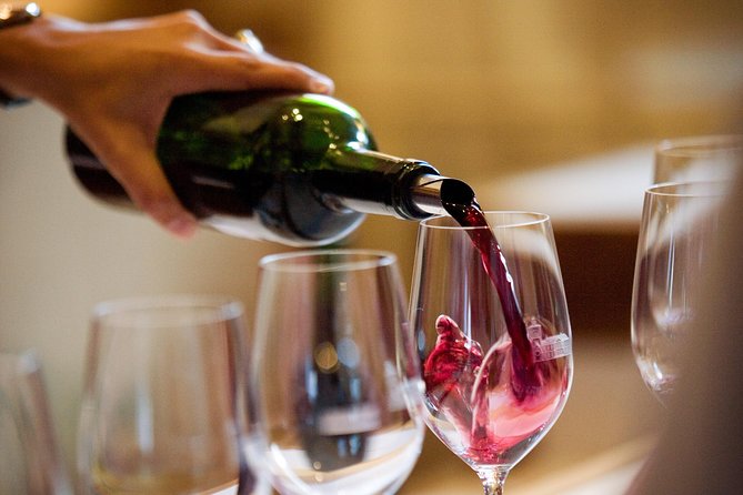 Medoc Region Private Sightseeing & Wine Day Trip with Tasting from Bordeaux - Starting at 9:00 a.m. from Bordeaux