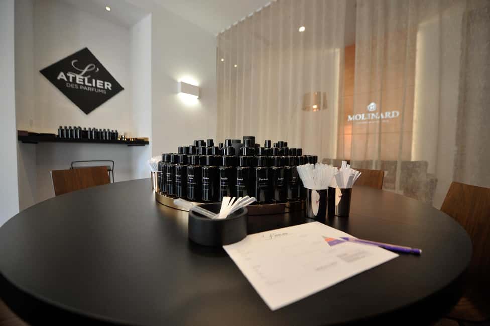 MOLINARD Parfums Nice: Classic Perfume Workshop 1 Hour - Finding 20 rue saint-francois de paule and timing your visit