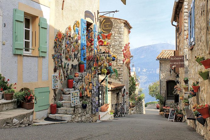 Monaco and Perched Medieval Villages - private & Guided Tour - Why this route works so well from Nice