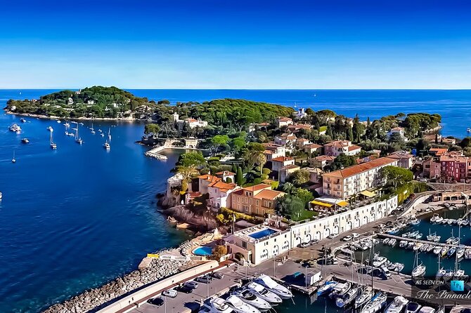 Monaco, Monte-Carlo and Eze Village Small Group Half-Day Tour - St-Jean-Cap-Ferrat: luxury villas, like an island in the sea