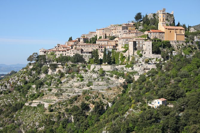 Monaco, Monte Carlo, Eze, La Turbie 7H Shared Tour from Nice - Meetup, Pickup, and the 8-Person Comfort Factor