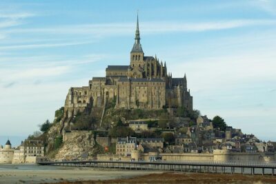 Mont Saint-Michel EXPRESS (day-trip from Paris by TGV - high speed train) - Paris pickup and the journey to Rennes