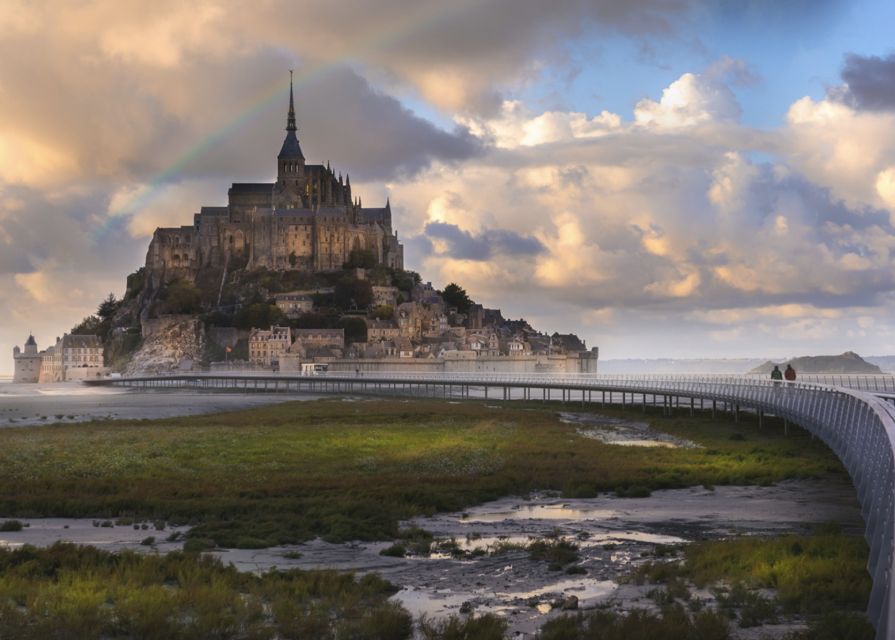 Mont-Saint-Michel: Private Guided Tour with Abbey Entrance - Why Mont Saint-Michel Feels Different With a Private Guide