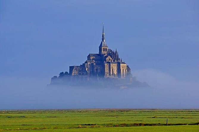 Mont St Michel Full Day Tour with a National Guide from Bayeux - Abbaye du Mont-Saint-Michel: what your guide actually adds