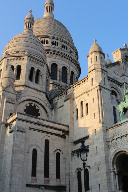 Montmarte painting session and walking tour for kids ! - Who will enjoy this most