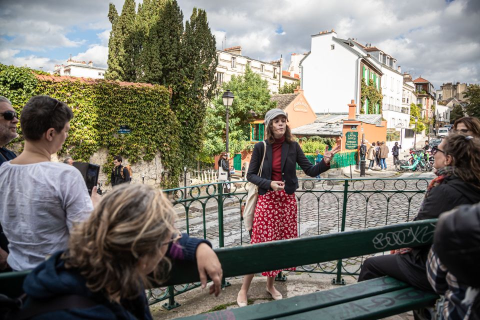 Montmartre en chansons: tour with a professional singer - Value for money: why $34 works for what you get