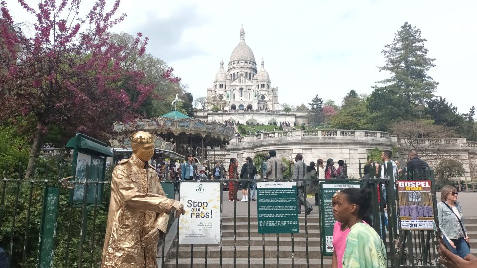 Montmartre: Guided Tour for Kids and Families - Moulin de la Galette and Le Bateau-Lavoir: where creativity wasn’t just a myth