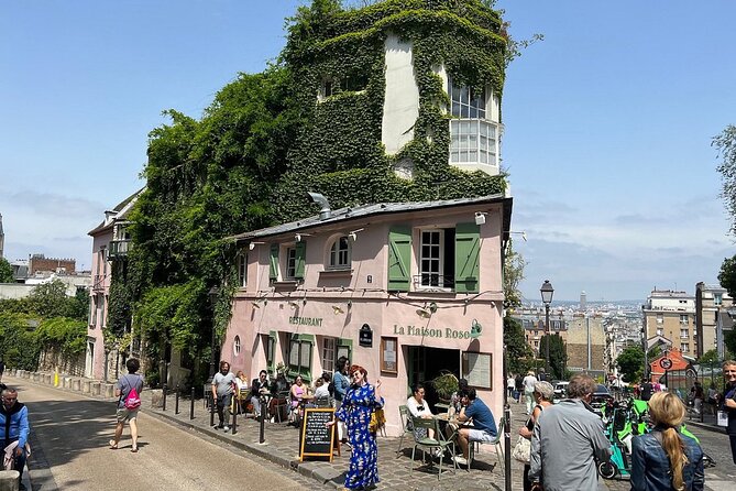 Montmartre Hill French Gourmet Food and Wine Tasting Walking Tour - Practical Tips That Make This Walk Much Easier