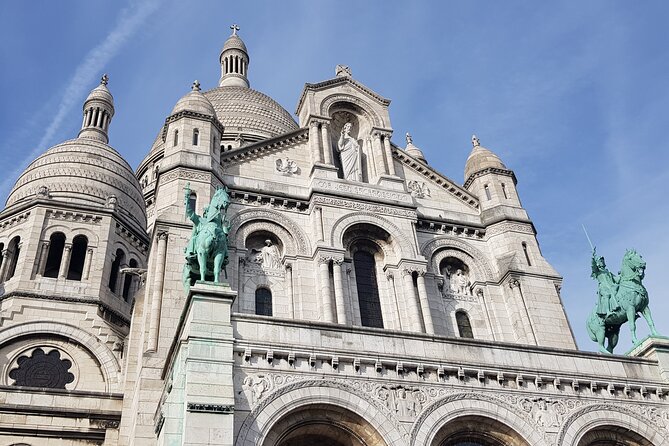 Montmartre Sacré Coeur and Moulin Rouge best shops and cafés - Place du Tertre and today’s working artists