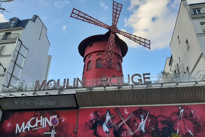 Montmartre/Sacre-Coeur/Paris- Artistic & Bohemian Epicenter - Should you book it?