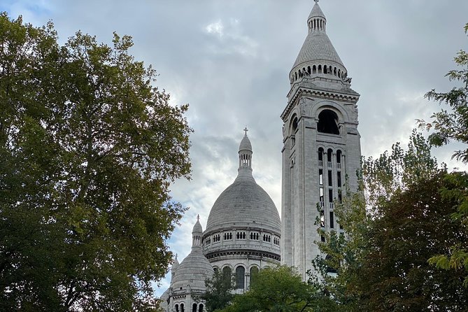 Montmartre Semi Private Tour: from Moulin Rouge, to Sacré-Cœur - Why the Max-6 Group Size Changes Everything