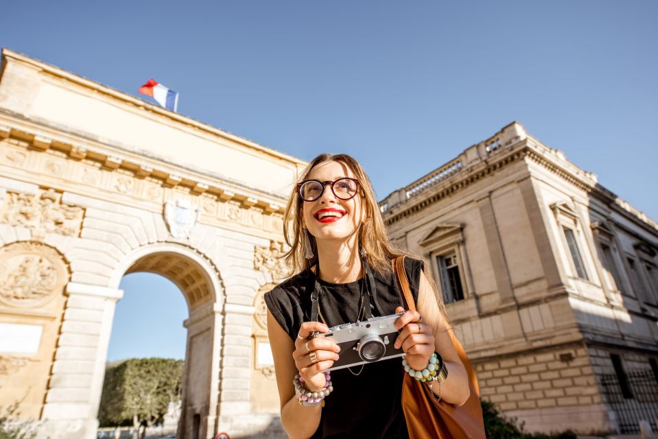 Montpellier: Express Walk with a Local in 60 minutes - Medieval streets and Montpellier’s old center