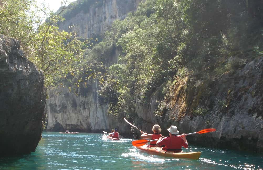 Montpezat: Canoe and kayak rental in the Verdon Gorges - Baudinard Canyon in Motion: Cliffs, Narrow Waterways, and Caves