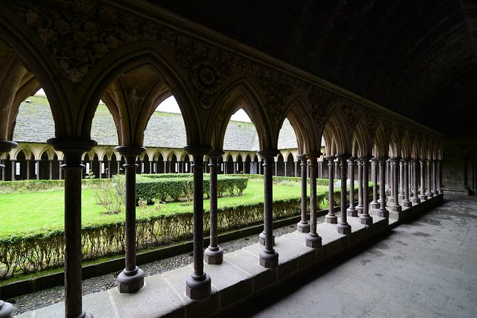 Mt St. Michel Private Tour with Abbey tickets and tour guide - Price and Value: Is This Worth $324.24 Per Person?