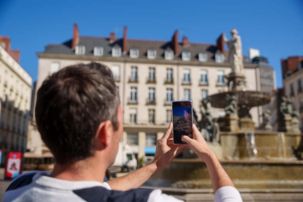 Nantes: Outdoor Escape Game - Vikings - La relique d'Odin - Meeting the Vikings at Place du Bouffay