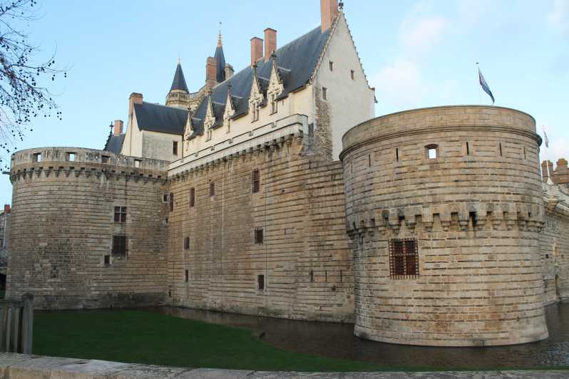 Nantes tour like a local ! - Why the private group format matters