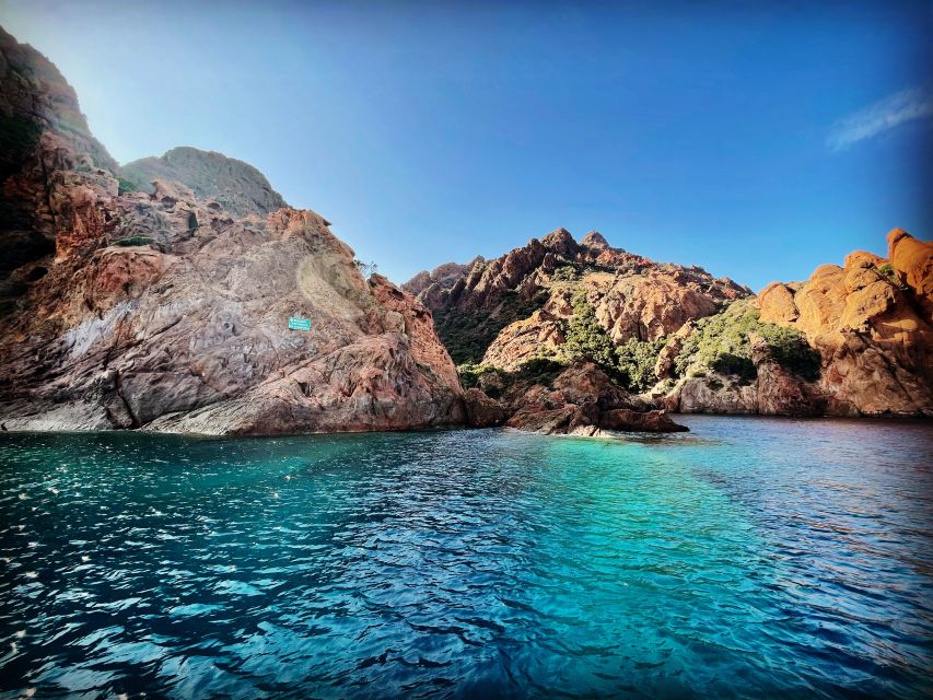 Near Ajaccio : Cruise to Piana Scandola cliffs and Girolata - The red cliffs and caves of Piana