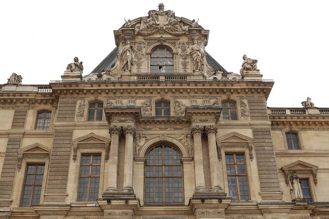 Neoclassical Paris Architecture 2-Hour Private Walking Tour - Palais Brongniart sets the civic tone
